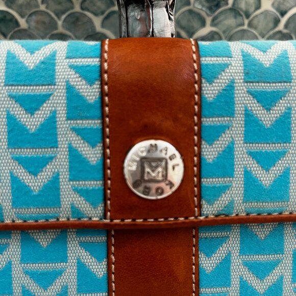 Michael Kors Jet Set Large Logo Trifold Wallet Brand New! - Picture 2 of 10